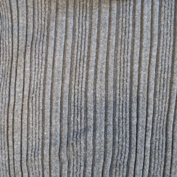 It's Our Time Sweater Gray Long Sleeves Large - Picture 6 of 8